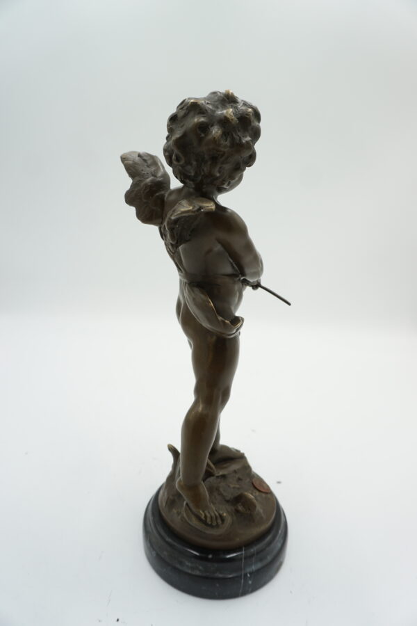 FIGURA Z BRĄZU ANIOŁ AMOR