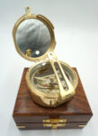 MOSIĘŻNY OKRĄGŁY KOMPAS + DREWNIANE ETUI