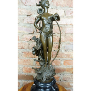 DUŻA DIANA BOGINI MYŚLIWCYH NA DZIKU SYGNOWANA FIGURA Z BRĄZU MYŚLIWSTWO