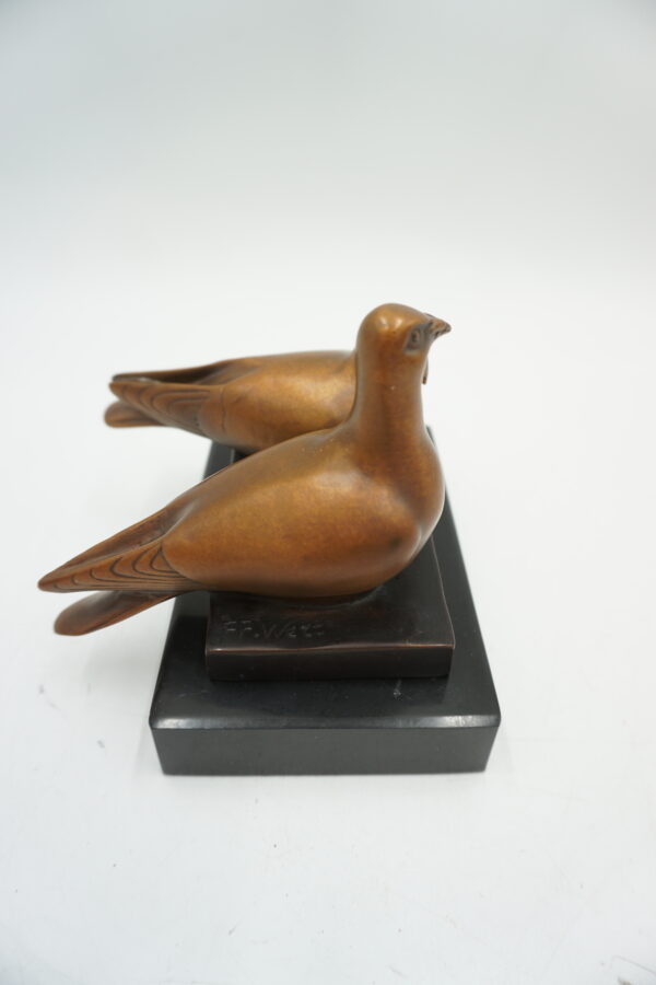 FIGURA Z BRĄZU DWA GOŁĘBIE