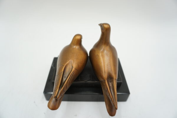 FIGURA Z BRĄZU DWA GOŁĘBIE