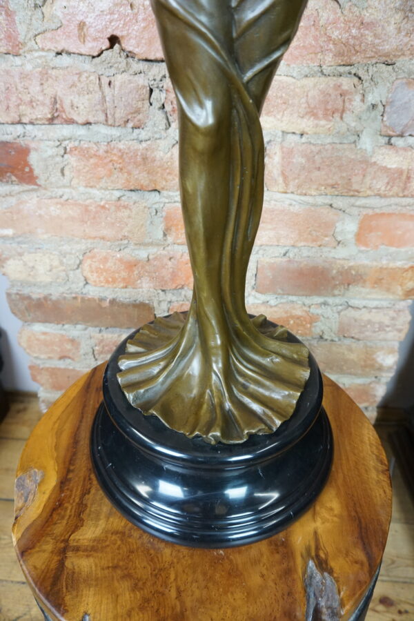 BOGINI Z WINOGRONEM KOBIETA W SUKNI BARDZO DUŻA FIGURA Z BRĄZU 84cm SECESJA