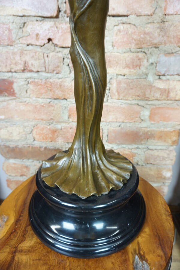 BOGINI Z WINOGRONEM KOBIETA W SUKNI BARDZO DUŻA FIGURA Z BRĄZU 84cm SECESJA