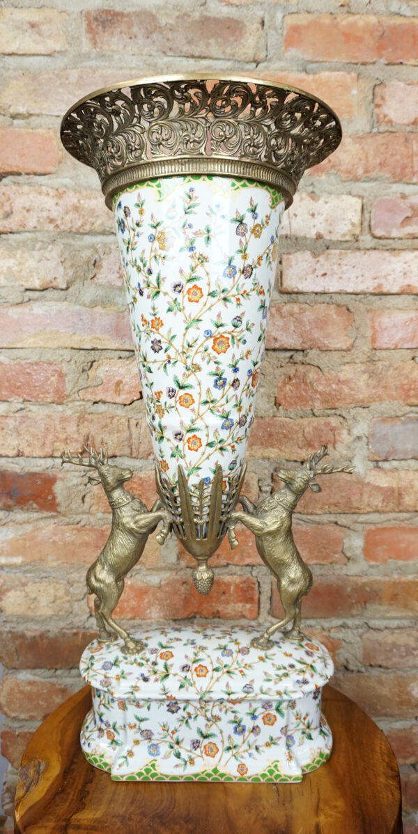 WAZON PUCHAR PORCELANOWY OKUTY BRĄZEM Z JELENIAMI DLA MYŚLIWEGO