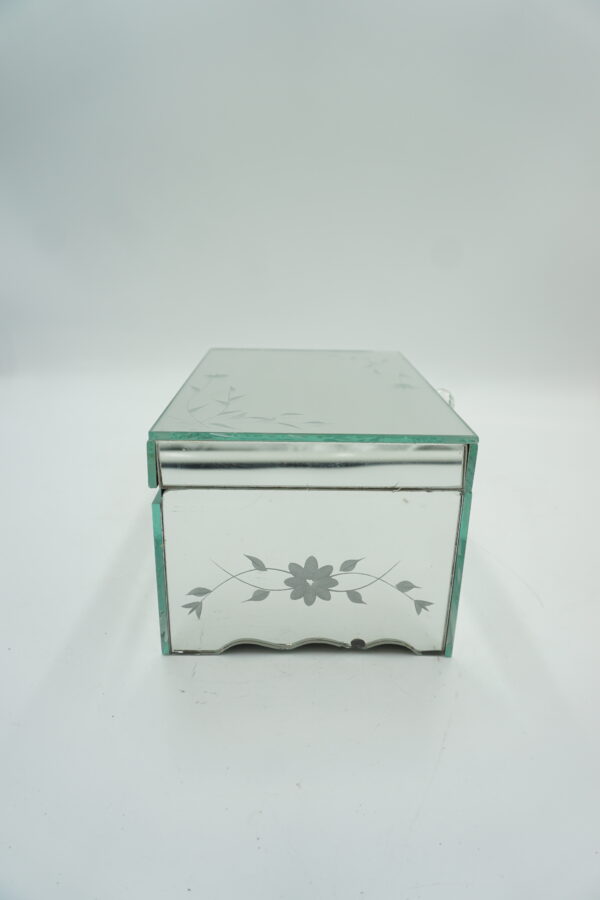 SZKLANA SZKATUŁKA NA BIŻUTERIĘ