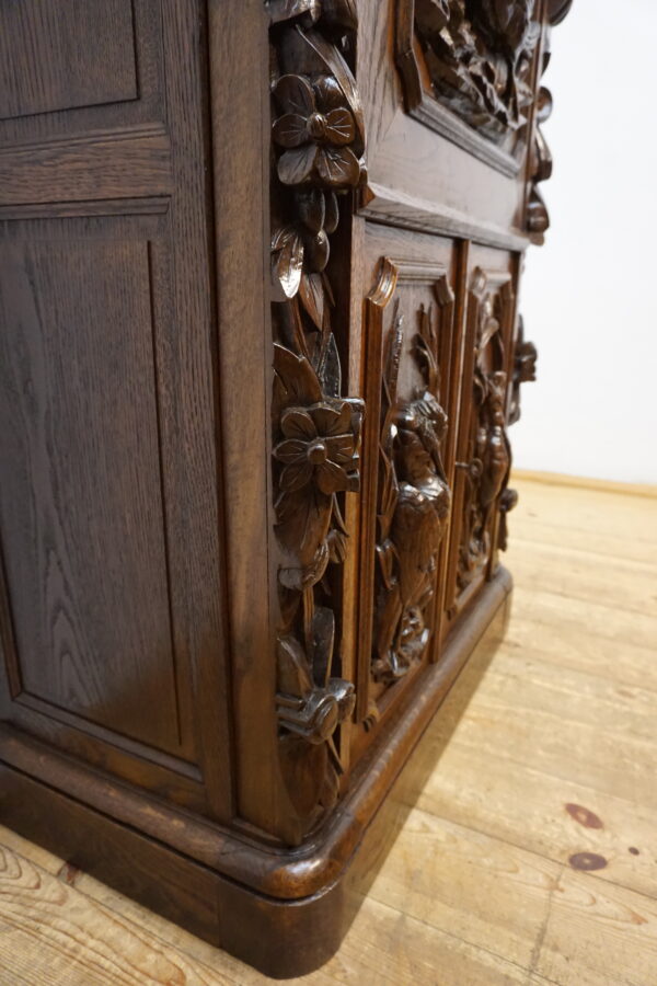 SEKRETERA SEKRETARZYK MYŚLIWSKI STARY RZEŹBY ŻYWYCH ZWIERZĄT BAREK