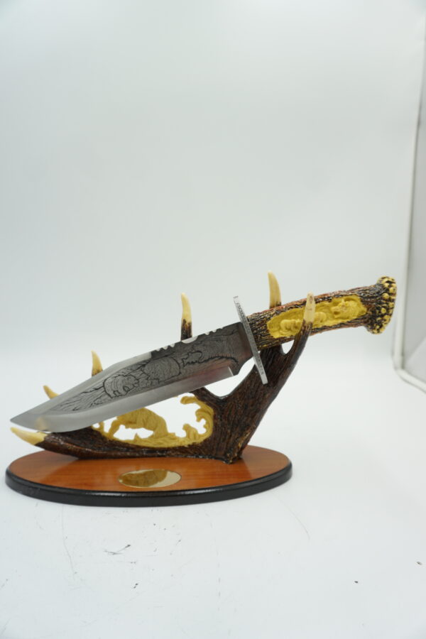 NÓŻ MYŚLIWSKI + STOJAK Z NIEDŹWIEDŹIEM