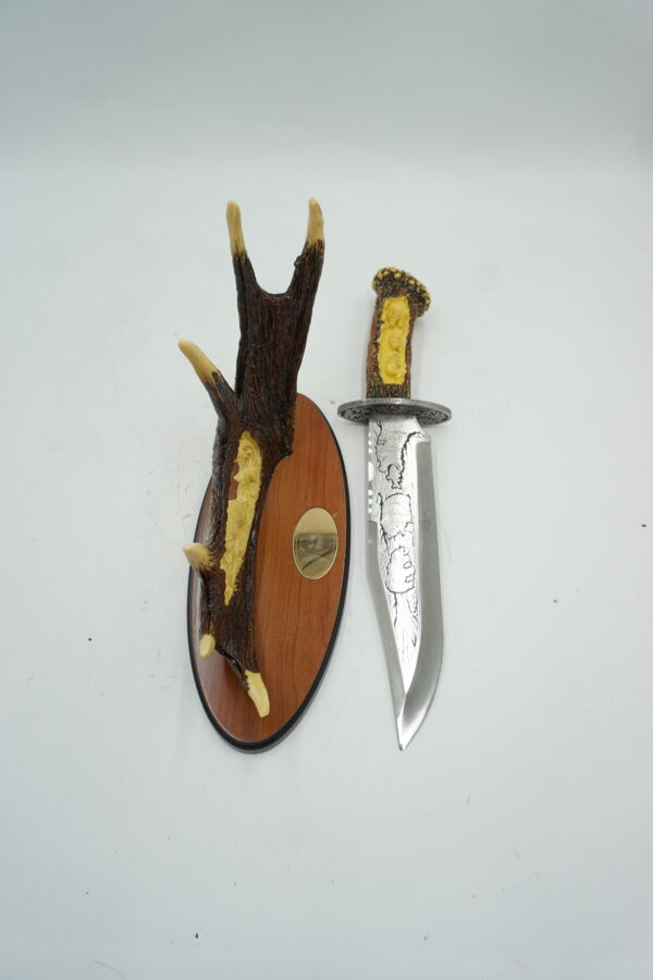 NÓŻ MYŚLIWSKI + STOJAK Z NIEDŹWIEDŹIEM