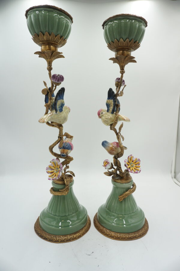 DUŻA PARA ŚWIECZNIKÓW PTASZKI PORCELANA Z BRĄZEM CUDO wys-54cm