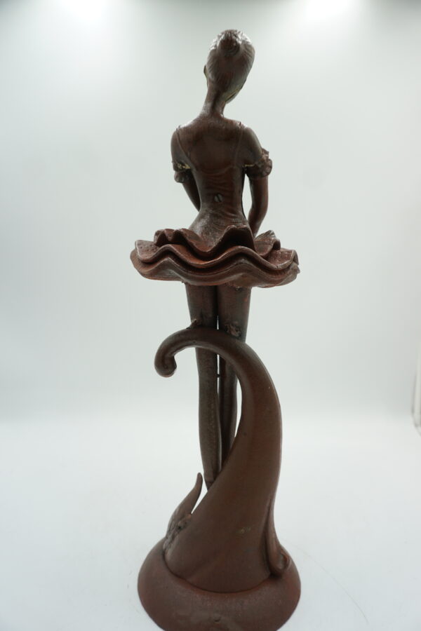 ŻELIWNA FIGURKA BALETNICA BALERINA