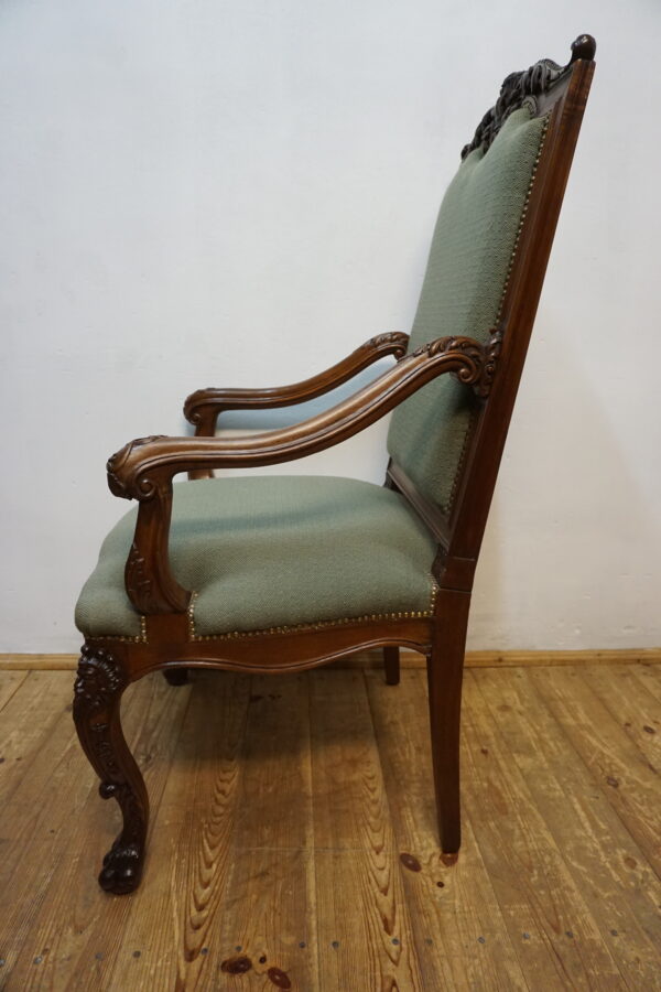 STARY DOSTOJNY FOTEL DO BIURKA RZEŻBIONY GŁOWY NA LWICH ŁAPACH SPRĘŻYNY