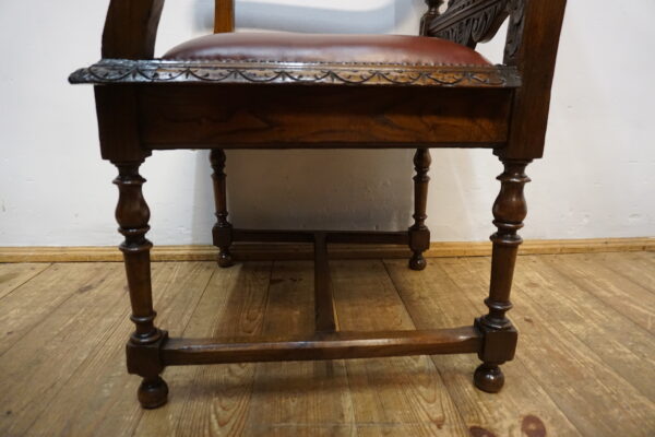 RĘCZNIE RZEŹBIONY DOSTOJNY FOTEL BRETOŃSKI DO BIURKA SKÓRA