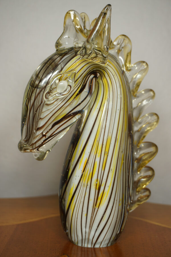 SZKŁO STYLU MURANO, FIGURA GŁOWA KONIKA