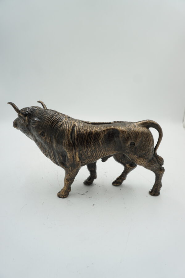 ŻELIWNA SKARBONKA BYK - ZABAWKA.