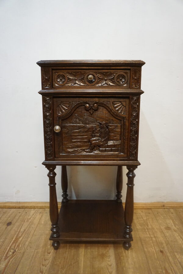 SZAFKA BRETROŃSKA STOLIK NOCNY BOGATO RZEŹBIONA