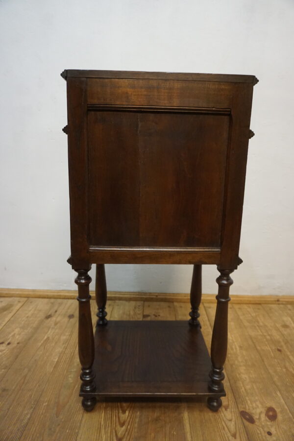 SZAFKA BRETROŃSKA STOLIK NOCNY BOGATO RZEŹBIONA