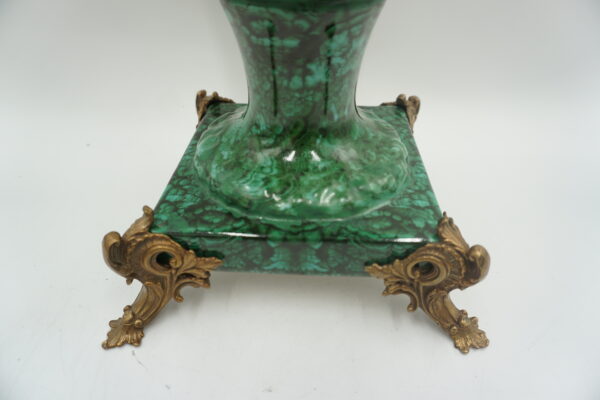 WAZON AMFORA BRĄZ+PORCELANA MOTYLKI