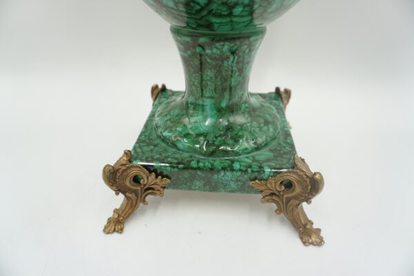 WAZON AMFORA BRĄZ+PORCELANA MOTYLKI