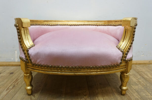 Eleganckie legowisko dla psa kota – stylowe i wygodne róż i złoto