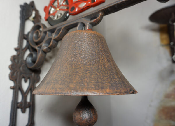 PIĘKNY ŻELIWNY DZWON DZWONECZEK MOTOR DOM I OGRÓD