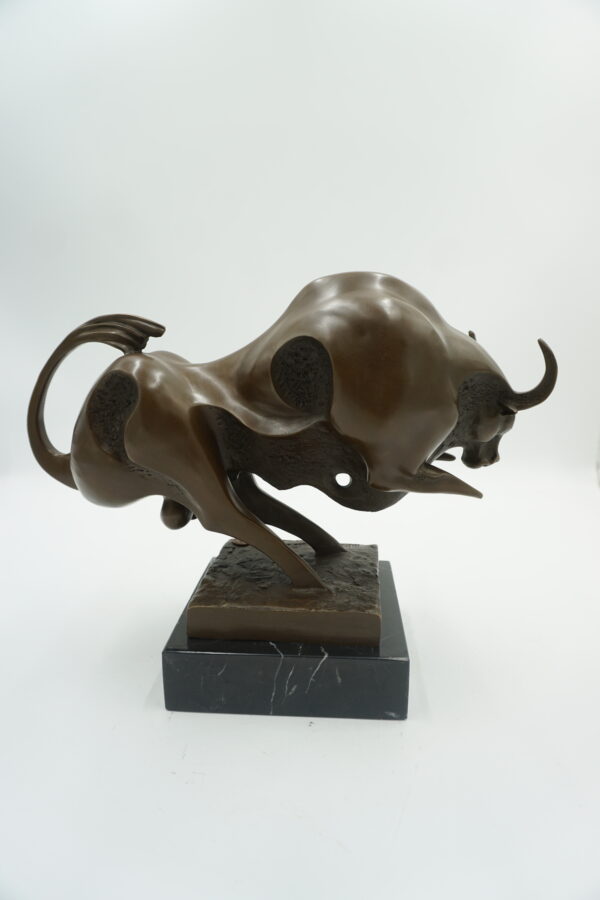 FIGURA Z BRĄZU BYK SIŁA GIEŁDA HOSSA