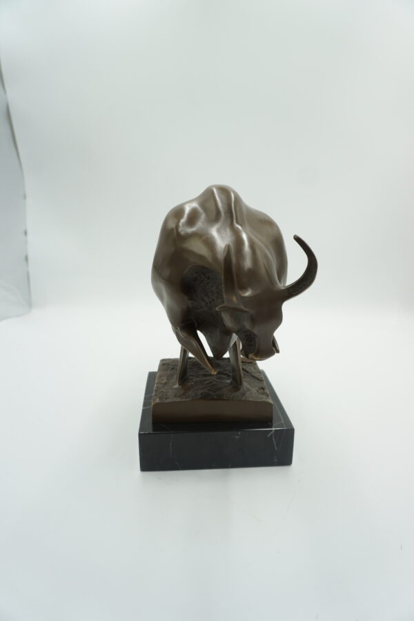 FIGURA Z BRĄZU BYK SIŁA GIEŁDA HOSSA