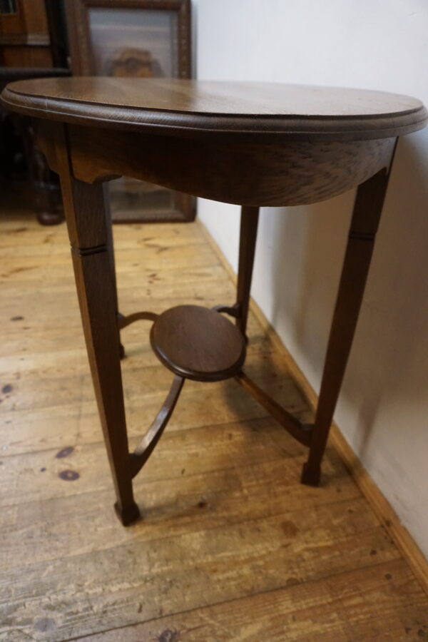 STARY OWALNY STOLIK LATA 20ste