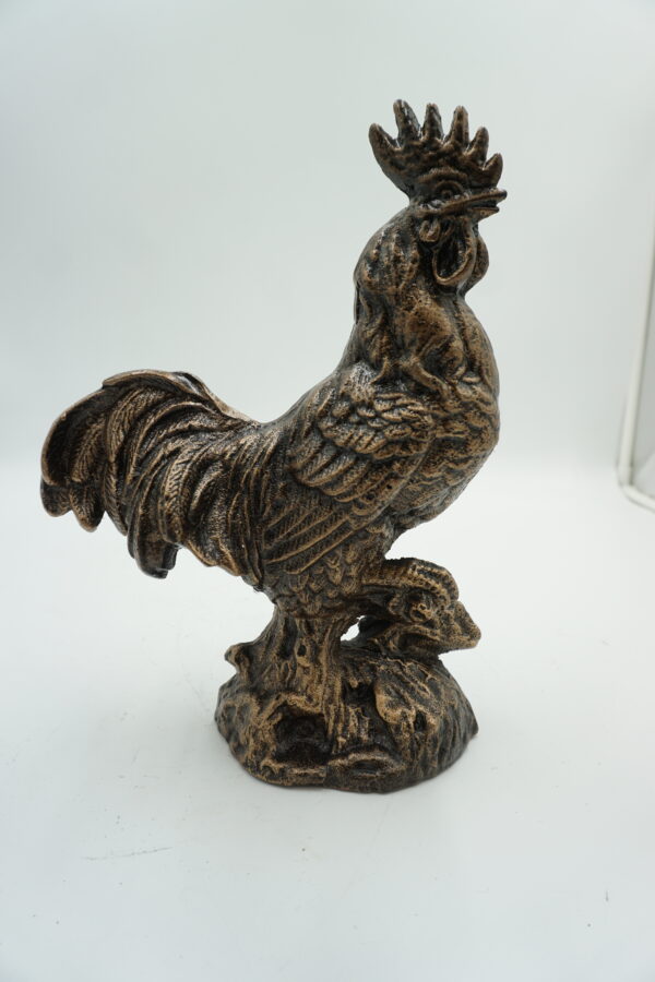 ŻELIWNA FIGURKA KOGUT