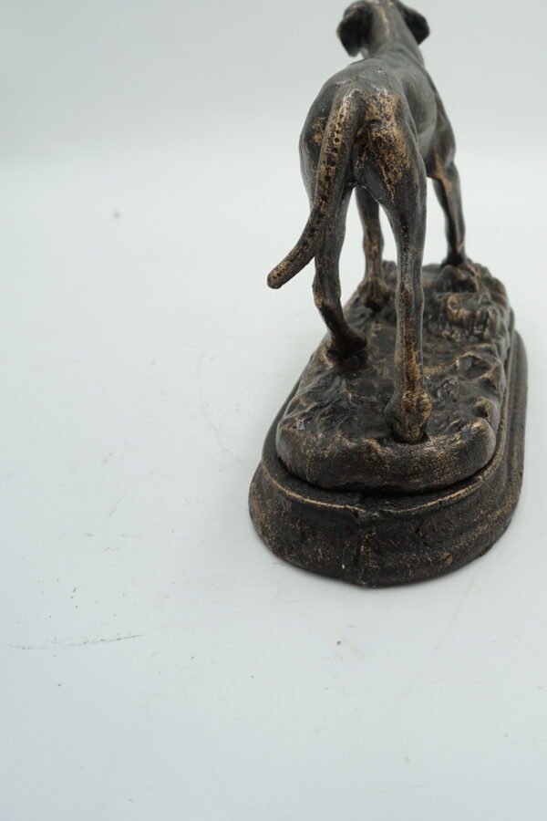 ŻELIWNA FIGURKA PIES GOŃCZY