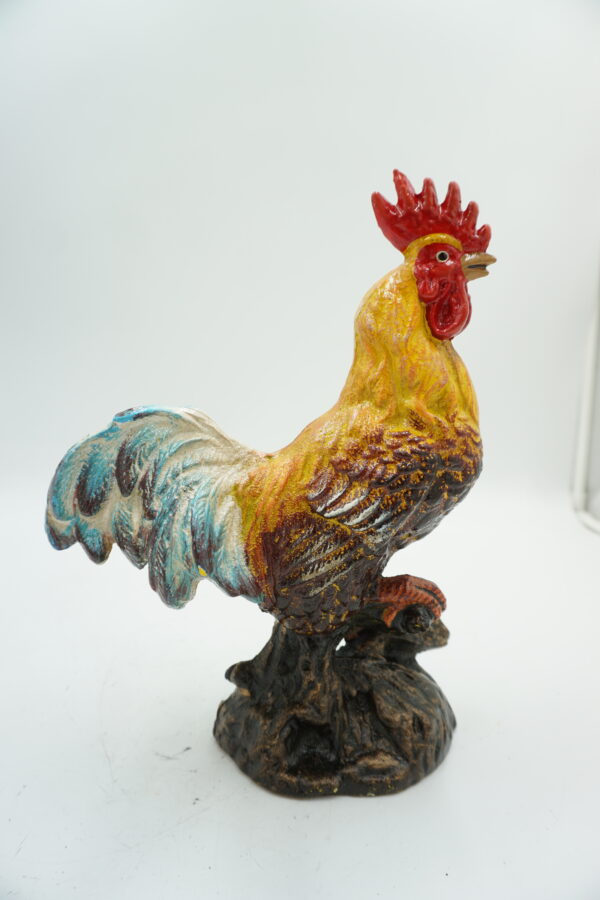 ŻELIWNA FIGURKA KOGUT KOLOROWY