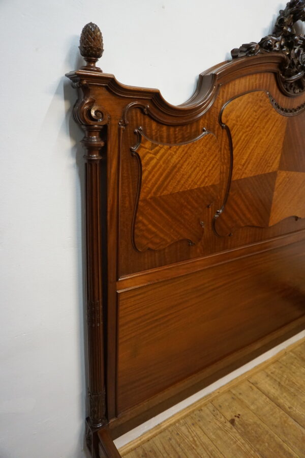 STARE DUŻE RZEŹBIONE MAHONIOWE ŁOŻE STELAŻ 150x200