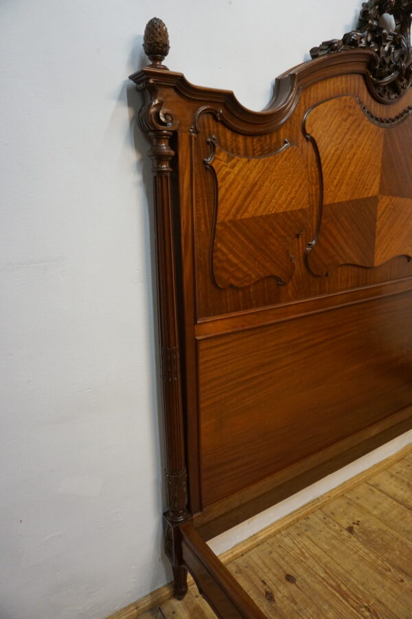 STARE DUŻE RZEŹBIONE MAHONIOWE ŁOŻE STELAŻ 150x200