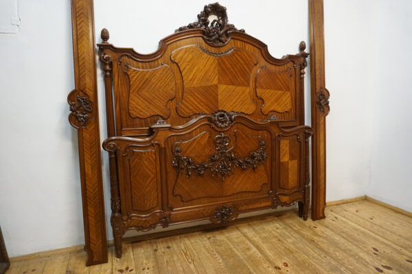 STARE DUŻE RZEŹBIONE MAHONIOWE ŁOŻE STELAŻ 150x200