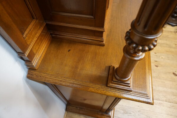 STARY ZGRABNY KREDENS KABINET ORZECH FRANCJA