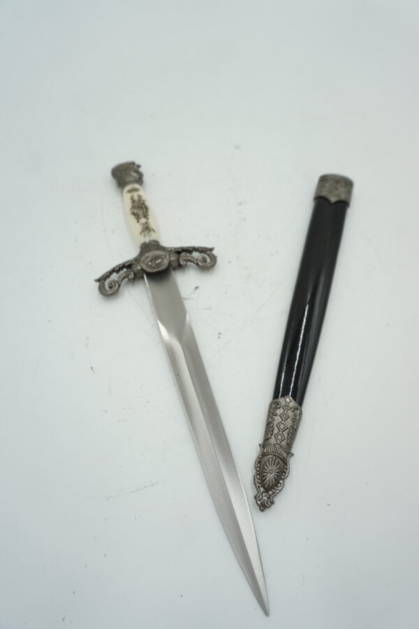 DEKORACYJNY KORDZIK NÓŻ SZTYLET RYCERSKI Z POCHWĄ