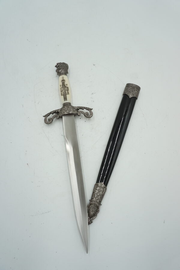DEKORACYJNY KORDZIK NÓŻ SZTYLET RYCERSKI Z POCHWĄ