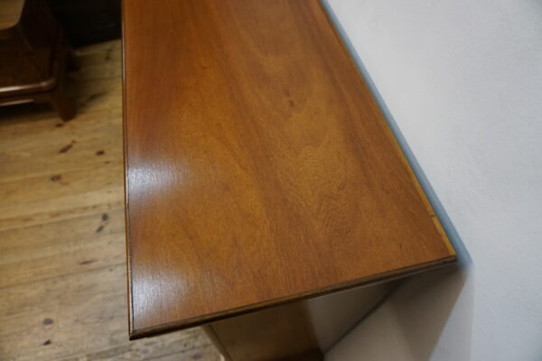 DEKORACYJNY ZGRABNY REGAŁ ART DECO