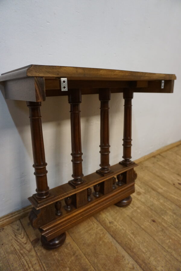 ZGRABNA KONSOLA PRZYŚCIENNA ORZECH EKLEKTYCZNA