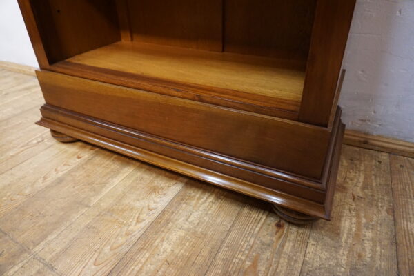 DEKORACYJNY ZGRABNY REGAŁ KOMODA