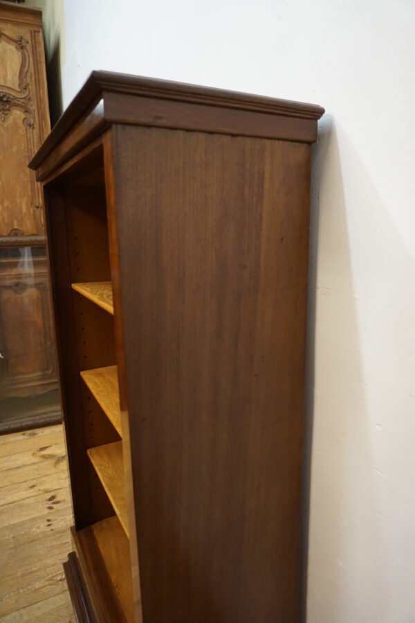 DEKORACYJNY ZGRABNY REGAŁ KOMODA