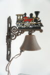 PIĘKNY DEKORACYJNY ŻELIWNY DZWON DZWONEK LOKOMOTYWA
