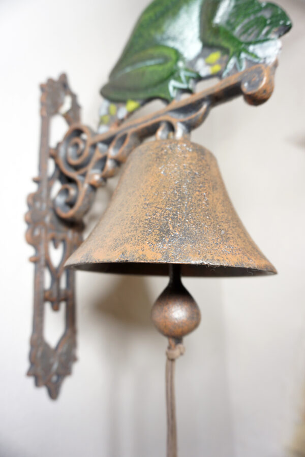 PIĘKNY ŻELIWNY DZWON DZWONEK ŻABA