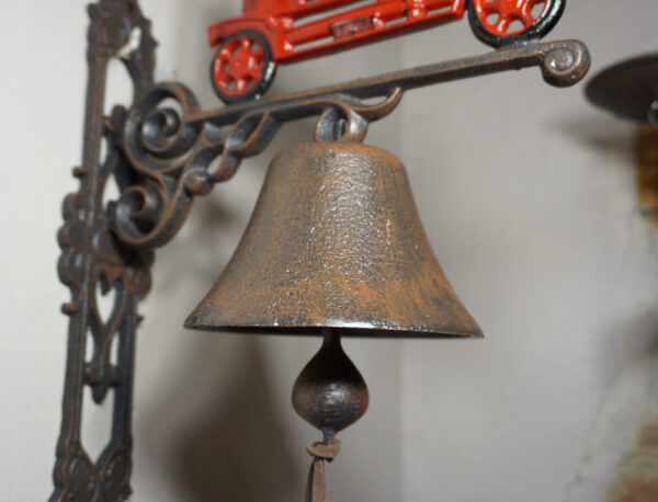 PIĘKNY DEKORACYJNY ŻELIWNY DZWON DZWONEK STRAŻ