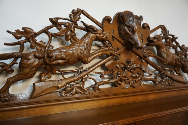 STARY PAŁACOWY DUŻY MYŚLIWSKI BUFET Z NADSTAWKĄ NIESAMOWITE ZWIEŃCZENIE