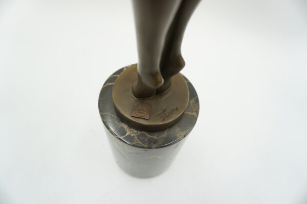 FIGURA Z BRĄZU NOWOCZESNA TANCERKA MODERNISTYCZNA