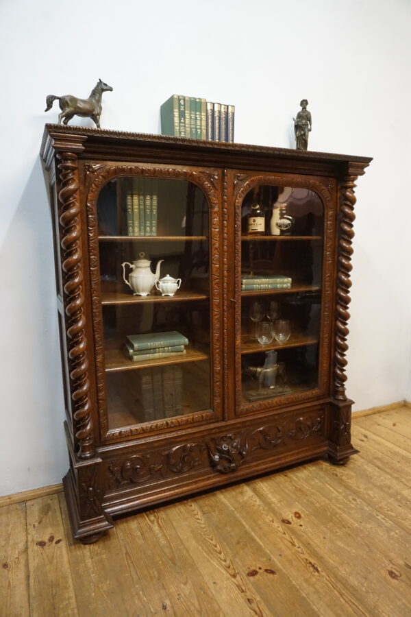 PODRĘCZNA BIBLIOTECZKA NEORENESANS FRANCJA SPIRALNE KOLUMNY