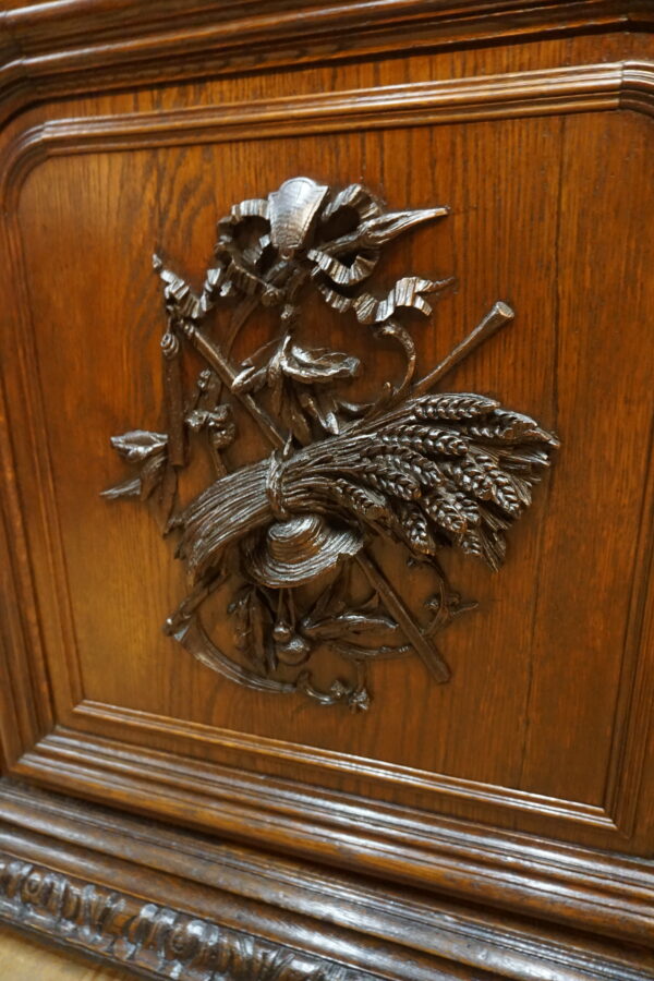 STARA MYŚLIWSKA KOMODA NEORENESANS FRANCJA BOGATO RZEŹBIONA