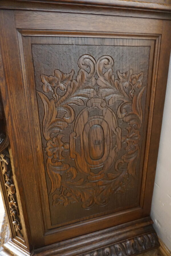 STARA MYŚLIWSKA KOMODA NEORENESANS FRANCJA BOGATO RZEŹBIONA