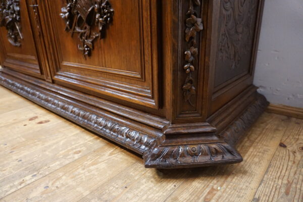 STARA MYŚLIWSKA KOMODA NEORENESANS FRANCJA BOGATO RZEŹBIONA