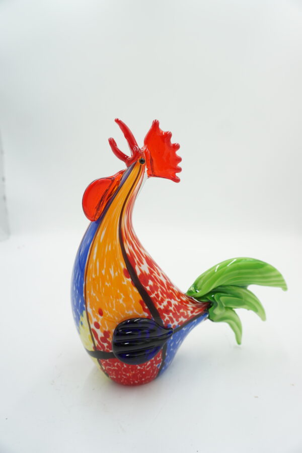 Szklana Figurka Dekoracyjna – Kogut w Nakrapiane Wzory